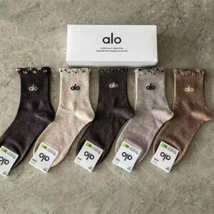 Alo Yoga Socks 5 Pack